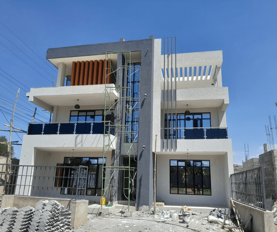 Mansion Gibki Contractors